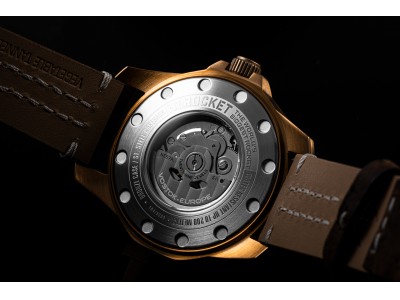 タフネスな腕時計の代名詞VOSTOK EUROPE STORY（ボストークヨーロッパ）が2019年バーゼルワールドで発表した「RocketN1 Power Reserve」モデルがついに日本に登場！。