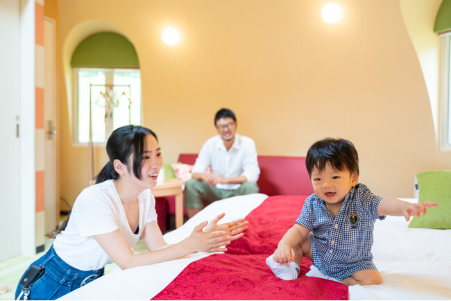 子どもたちとのお出かけをもっと気軽に。オーパークおごせが「おむつバー」「粉ミルクバー」「離乳食」など、子ども向け無料サービス拡充