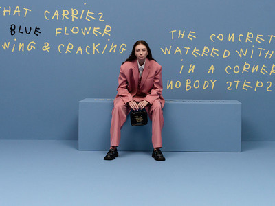 スペイン生まれの女性アーティストCoco Capitanとコラボレーションしたカプレセルコレクションを発売