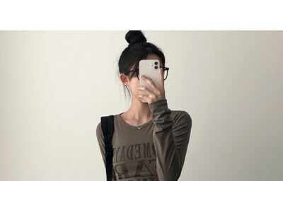 【韓国Z世代のリアル】韓国発「hijjoo」が贈る春のニューコレクション。自分らしさを解き放つ、ポップな最旬ルックが遂に公開！