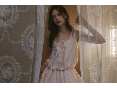 【60% 8周年記念】韓国の感度高き女性を魅了するプレミアム・フェミニンブランド「THE TIS」が1ヶ月間の限定入店！