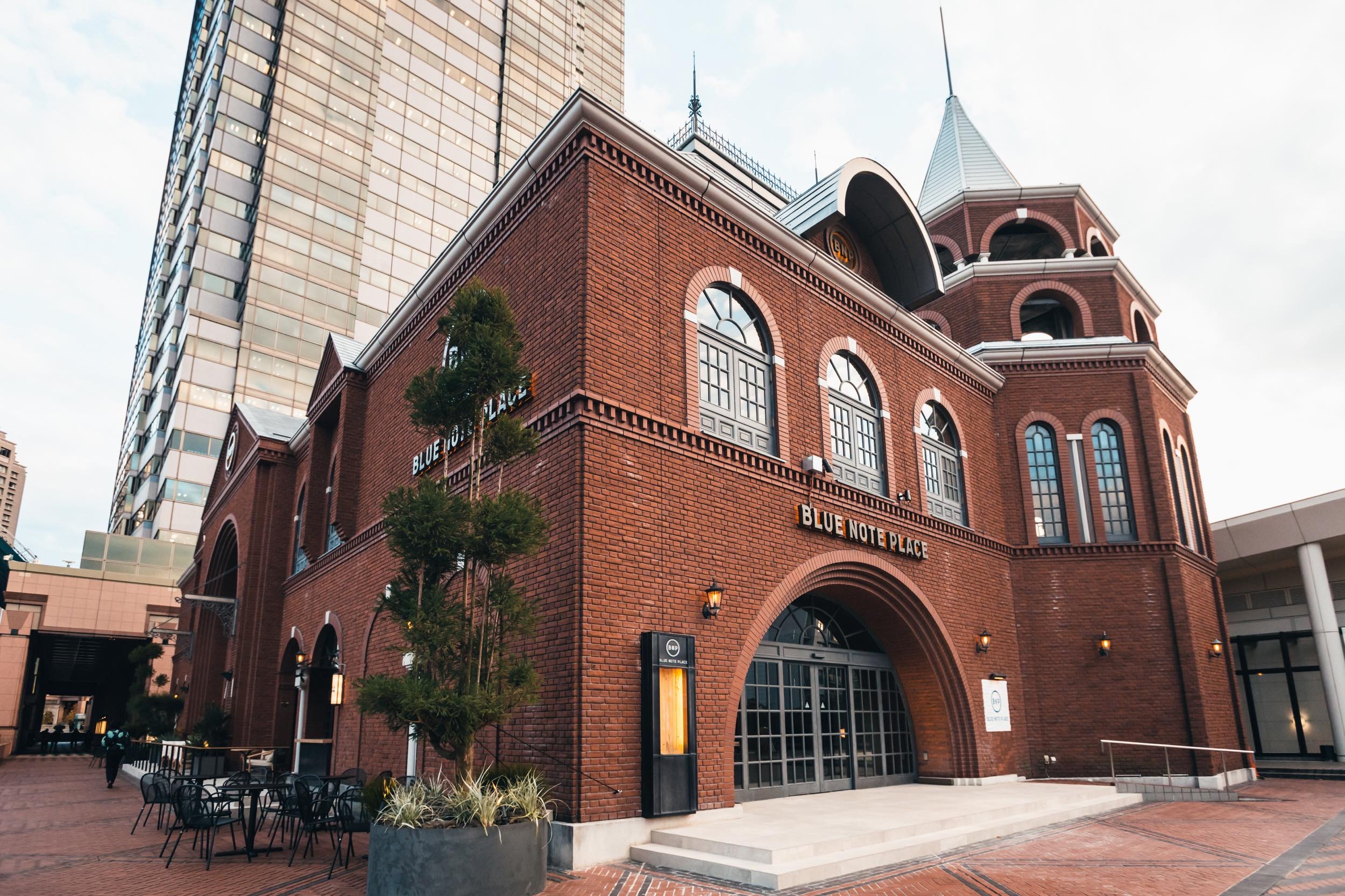 ル・クルーゼ × 山口県産和牛 × BLUE NOTE JAPAN 特別タイア…