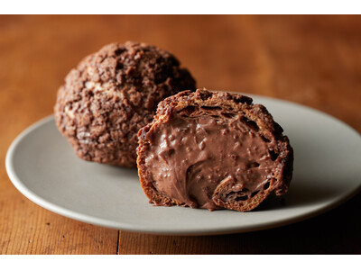 紫に恋するバレンタイン　オーガニックシュガーで仕立てた、花咲くフラワーケーキ「バレンタイン パープルホワ...