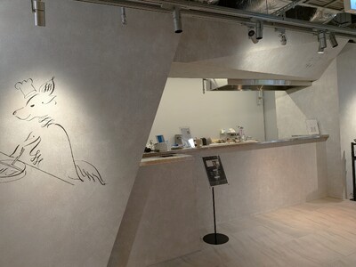 沖縄に、「クレープとエスプレッソと」が初出店！パリパリの“黄金クレープ”と沖縄のフルーツを使用した限定メニューを展開します