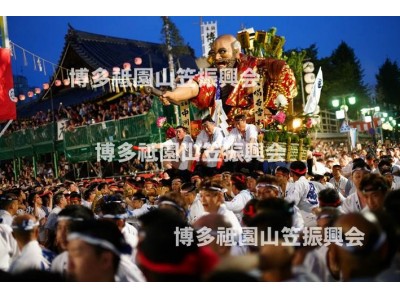 博多の夏の風物詩！ 777年続く櫛田神社の奉納神事　～　博多祇園山笠　開催