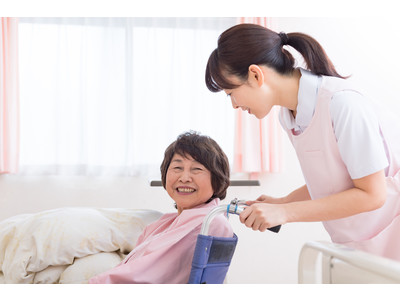 【老後の備えに関する調査】8割以上が老後に不安を感じていると回答。老後に備えて何をすればいいか教えて！