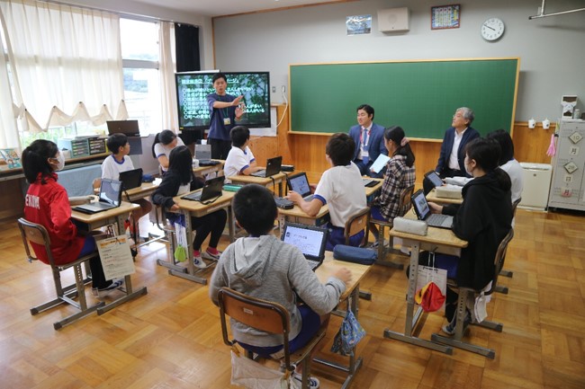 【賃貸未来研究所・特別授業】埼玉県鳩山町立亀井小学校で「幸せ」について考える総合学習に協力