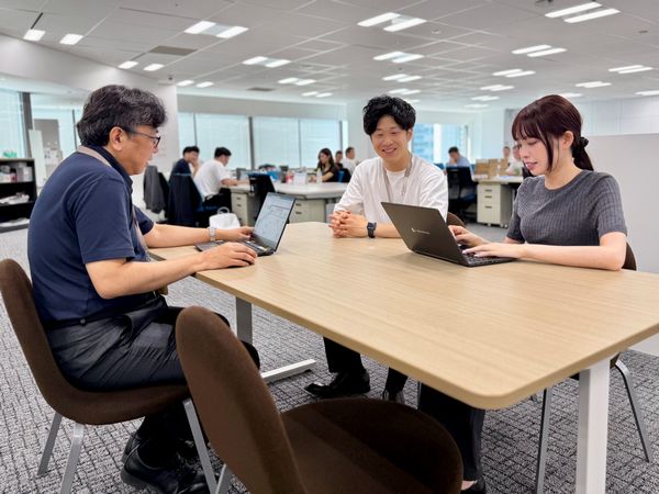 大東建託、全国の営業社員約3,000名にオフィスカジュアルを導入