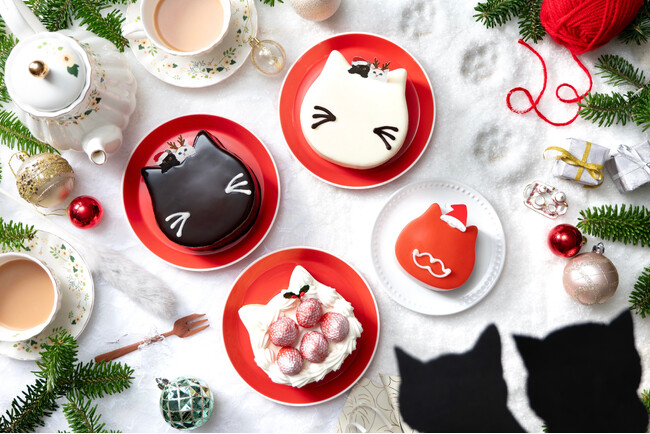 【ねこねこ×クリスマスケーキ】「ねこねこ」よりおひとりさまサイズで楽しめる新作の『こねこサンタケーキ』をはじめ、こねこのデザインが可愛らしいオリジナルニットバッグ付きのクリスマスケーキが新登場！