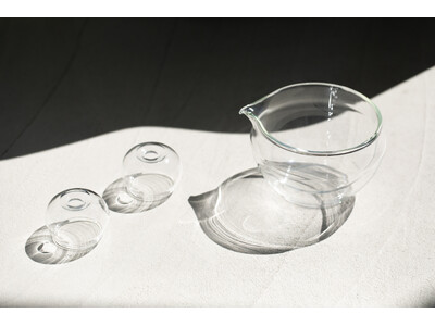 抹茶は、点てる瞬間から美しい。