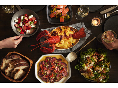 【DEAN & DELUCA】年に一度のホリデーを華やかに。新作クリスマスケーキとホリデーの食卓を彩る特別なメインディッシュ11月7日（金）より予約開始