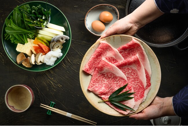 【京都三条 箔】年末年始の特別営業が決定!12月31日~1月4日の期間限定で神戸牛と近江牛の食べ比べすき焼きコースも販売。