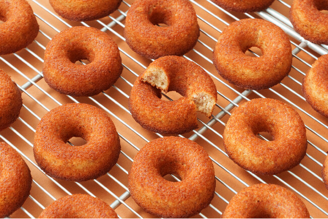 【koe donuts】京都高島屋S.C.にて9月3日(水)より『koe donuts POP UP SHOP』がオープン！POP UP限定メニューの「焼きたてフィナンシェドーナツ」が登場