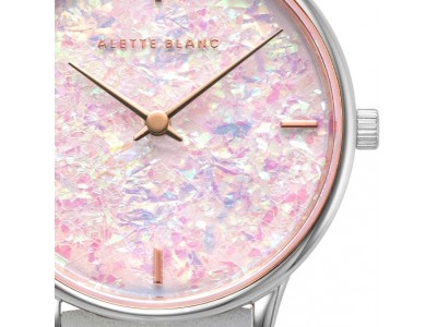 アレットブラン“ホログラム”きらめく新作腕時計オーロラのように表情を変えて輝く文字盤
