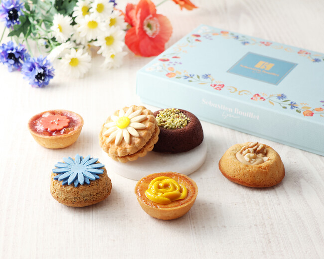 春を味わう、ブーケのようなセバスチャン・ブイエの焼き菓子アソート