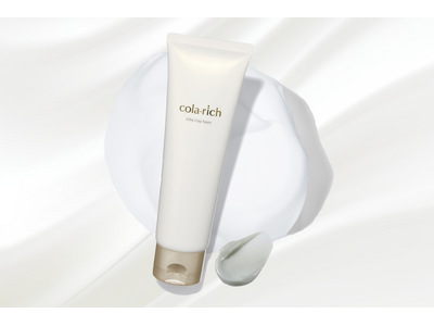 6種のコラーゲン(※1)×４種のクレイ(※2)配合。まるでシルクのような濃密泡洗顔「コラリッチ シルキー...