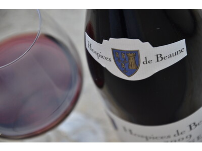 ブルゴーニュのプレミアムワイン「オスピスドボーヌ 2022年」、個人で1本からオークション参加、６本から名入れ可、今年も申し込み開始