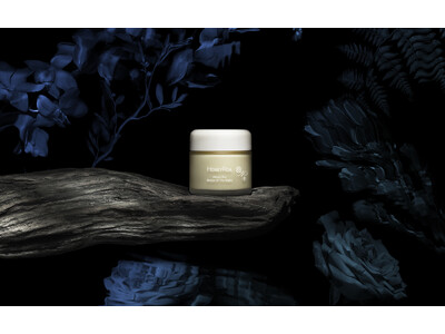 夜の肌にアクションを。２つのアクションで現代を生きる。忙しくても満足を目指す、ナイトクリームが誕生。