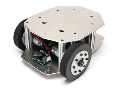 研究開発用台車ロボット「メガローバーVer2.1」のレンタルを開始します