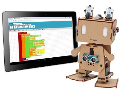 Wi-Fi 対応の二足歩行ロボットが、Web ブラウザからプログラミング可能に!