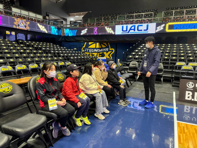 宇都宮市内の小学生に試合前のアリーナ見学と職業体験を実施