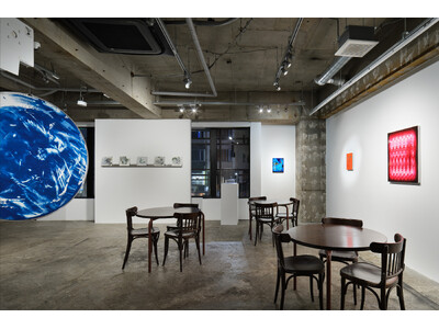 【本日開幕】染色・釉薬・仏教思想を手がかりに"色"を問い直す3人展「どうして、どのようにして」をアートかビーフンか白厨（六本木）で10月10日(土)まで開催