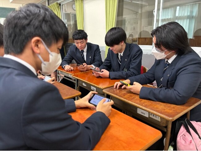 高校生が市と企業に地域課題解決策を提案！【入間向陽高校×入間市×スタジオスポビー 総合的な探究の時間】
