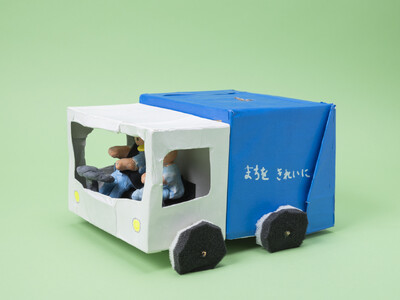 「第50回ゆうちょアイデア貯金箱コンクール」 入賞作品展示会をイオンモール名古屋茶屋 センターコート（1...