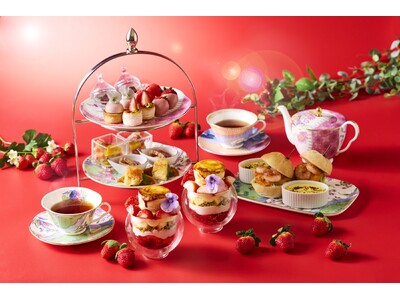 【ふわふわパフェの冬アフタヌーンティー「シブースト＆ストロベリー」】ザ ロイヤルパークホテル アイコニック 東京汐留