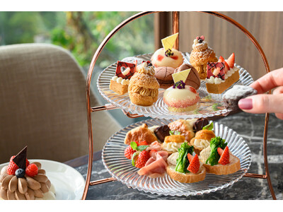 いちご×チョコレートのアフタヌーンティーが登場。甘酸っぱいいちごと、多彩なチョコレートが奏でるご褒美タイム／ザ ロイヤルパークホテル アイコニック 名古屋