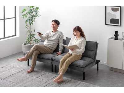 つなげる・分ける・倒す、変幻自在な『4WAYソファベッド』暮らしに合わせて使える自由なくつろぎ空間を実現