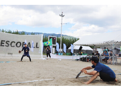 日本フレスコボール協会（JFBA）、「フレスコボールリクゼンタカタカップ2026」プレイベントとして5月24日(日)に高田松原海水浴場で『クズ除去大作戦＆フレスコボール無料体験・練習会』を開催。