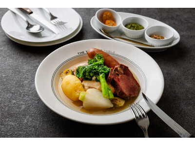 〈THE THEATRE TABLE〉、素材の味を丁寧に引き立てる“マギー 香料・着色料無添加ブイヨン”...