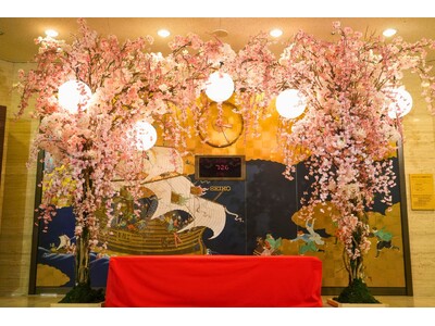 メインロビーに枝垂れ桜のフォトスポットが登場！春限定の“さくら”パン・スイーツも販売