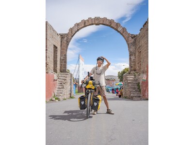 75か国・約10万kmを自転車で旅する元イルカトレーナー武藤大輔さん冒険の記録「地球を旅する写真展 Pa...