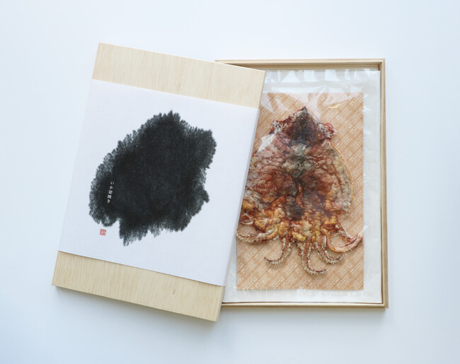 【エイプリルフールだけど本当に買える】桂新堂がえびせんべいならぬ「いか姿焼き」を数量限定で販売