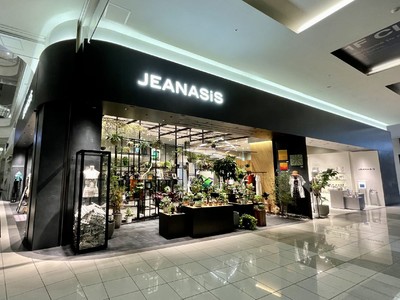 Casieがアパレル店舗のアートをキュレーションJEANASIS大高店 6月17日グランドオープン