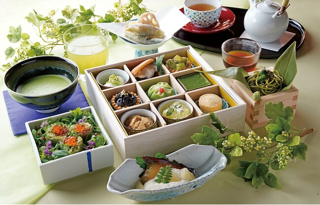 【明治記念館】“懐石料亭「花がすみ」で平日期間限定「夏のアフタヌーンティー（8,470円・税サ込・室料サービス）」開催中！”　完全個室の落ち着いた空間でくつろぎのひとときをお過ごしください