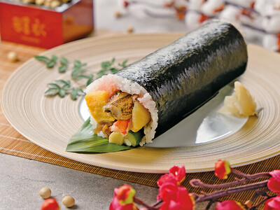 【明治記念館】“鮨・天麩羅・鉄板焼「羽衣」では期間限定（2/1～2/3）商品”　テイクアウト「招福 海鮮恵方巻」をご提供します