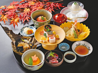 【明治記念館】懐石料亭「花がすみ」9月4日(金)より、秋の味覚を少しずつ味わう平日ランチ限定〈秋ざんまい...