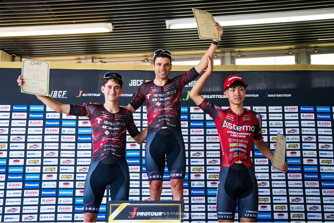 Jプロツアー・おんたけヒルクライムでワンツーフィニッシュ！