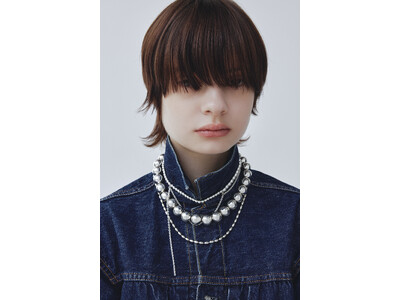 ジェンダーレスでモダンなジュエリーブランド、quip queint(クイップ クエイント)から新作“bowling”を発売。個性を引き立てるダイナミックなジュエリーを提案。