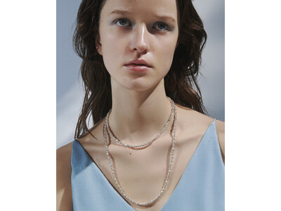 ジュエリーブランドquip queint(クイップ クエイント)から9th collection"droplets of water"を発表。エフォートレスで軽やかにつけられる夏のジュエリーを展開。