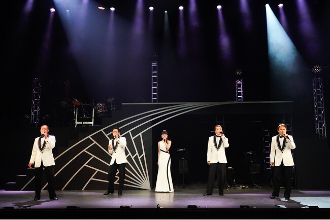 ʖaI~R`vADIAMONDDOGS̃R{uLOVE LOVE de SHOW 2025vA{JI@IWi~[WJƘay~_X~̂NeoG^V[̓񕔍\