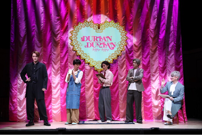 �h���A���E�����u���W�[�_�剉�̊��S�V��V�`���G�[�V�����E�R���f�B�wDURIAN DURIAN�i�h���A���E�h���A���j�x�����J���I4��18��(�y)�`26��(��) �L�y���EI�eM A SHOW