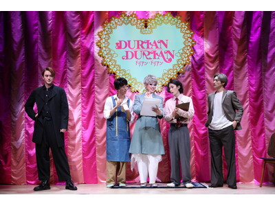 ドリアン・ロロブリジーダ主演　完全新作シチュエーション・コメディ『DURIAN DURIAN（ドリアン・ドリアン）』有楽町・I‘M A SHOWにて4月26日(日)まで好評上演中　公演レポート到着！