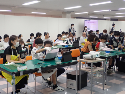 ファンがない!?とっても静かなノートパソコンを親子で作ってみよう!第18回「富士通FMVパソコン組み立て...