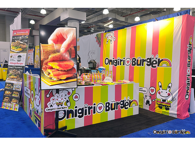 日本のハンバーガー「OnigiriBurger」アメリカ初上陸!NYのFCショーで"おいしい!"の声続出...