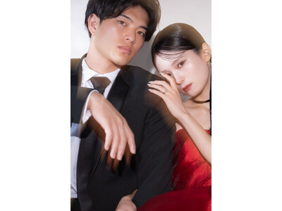 赤ウェディングドレスで印象的な花嫁に！選び方と魅力 - 究極のドラマチックブライダルフォト