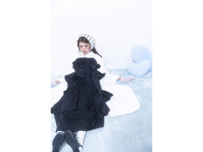 【aimme札幌店】New visual  レース振袖×ティアード袴で魅せるaimmeオリジナルビジュアルのご紹介！